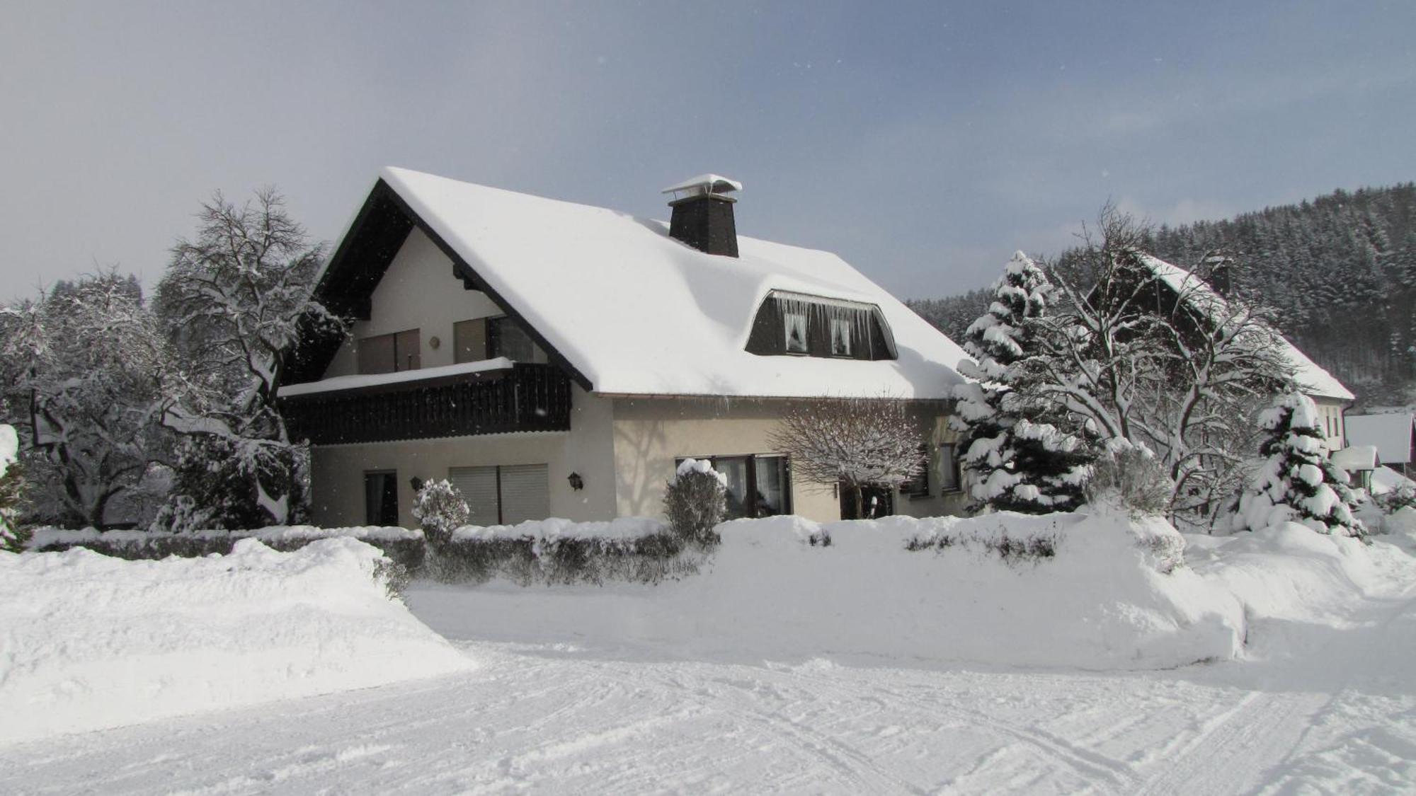 Ferienhaus Marienweg Hallenberg Exterior foto